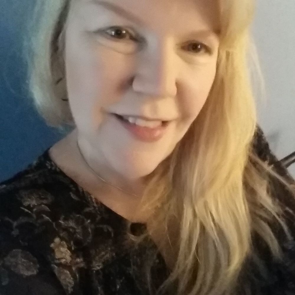 Meet your Posher, Tina